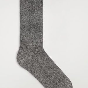 RIBBED SOCKS
