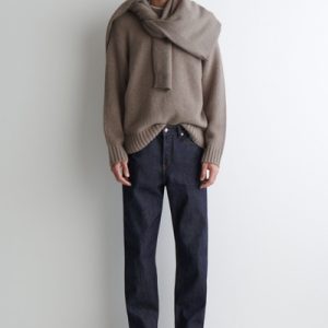 SIGNATURE RAW SELVEDGE STRAIGHT-LEG JEANS