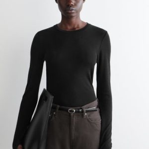 CREW-NECK MERINO WOOL TOP