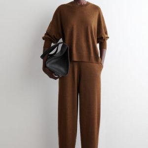 MERINO WOOL BARREL-LEG PANTS