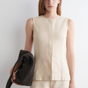 SLEEVELESS DENIM TOP