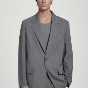 FLUID LIGHTWEIGHT WOOL BLAZER