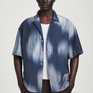 RELAXED SHORT-SLEEVED PRINTED RESORT SHIRT