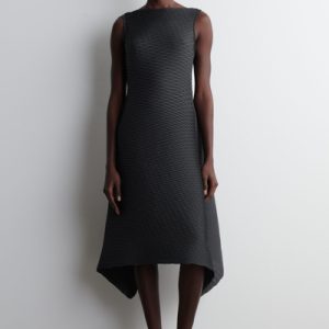 VOLUMINOUS PLEATED MIDI DRESS