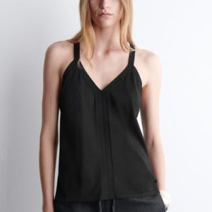 KNITTED V-NECK TANK TOP