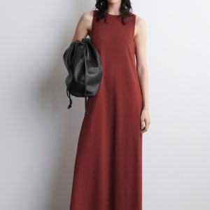 SLEEVELESS KNITTED MIDI DRESS