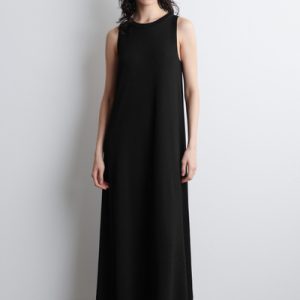 SLEEVELESS KNITTED MIDI DRESS