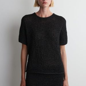 TEXTURED OPEN-KNIT TOP
