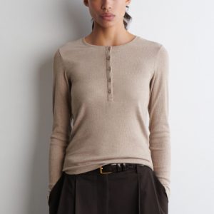 LONG-SLEEVED HENLEY TOP