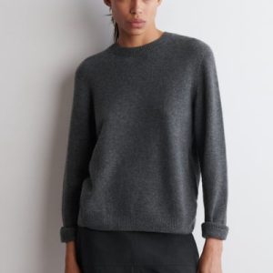 CASHMERE CREW-NECK SWEATER