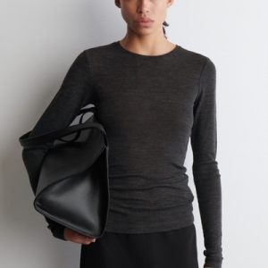 SLIM MERINO WOOL SWEATER