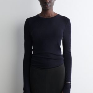 SLIM MERINO WOOL SWEATER
